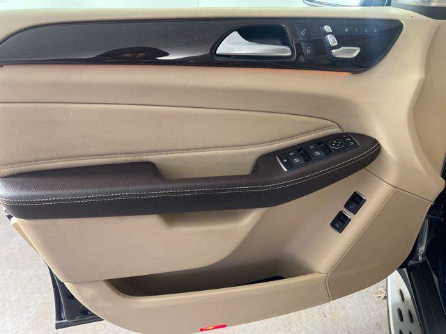 Used 2017 Mercedes-Benz GLS 450 4MATIC image 17