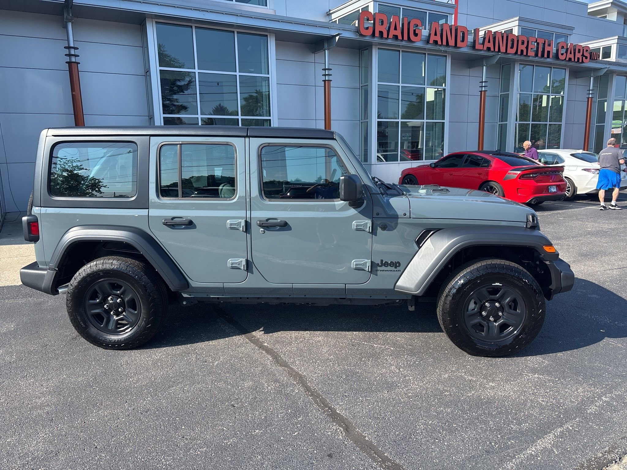 Used 2024 Jeep Wrangler Sport image 1