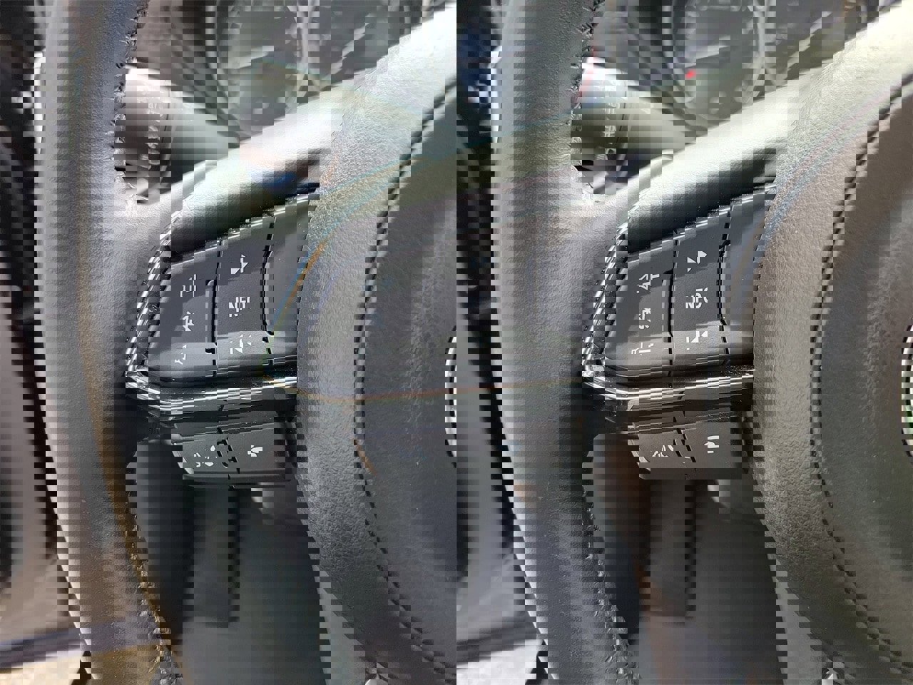 Used 2025 MAZDA CX-5 AWD 2.5 S w/ Preferred Package image 21