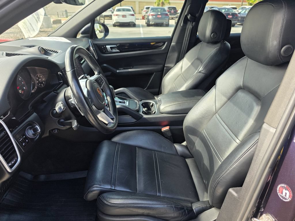 Used 2019 Porsche Cayenne AWD/4WD image 12