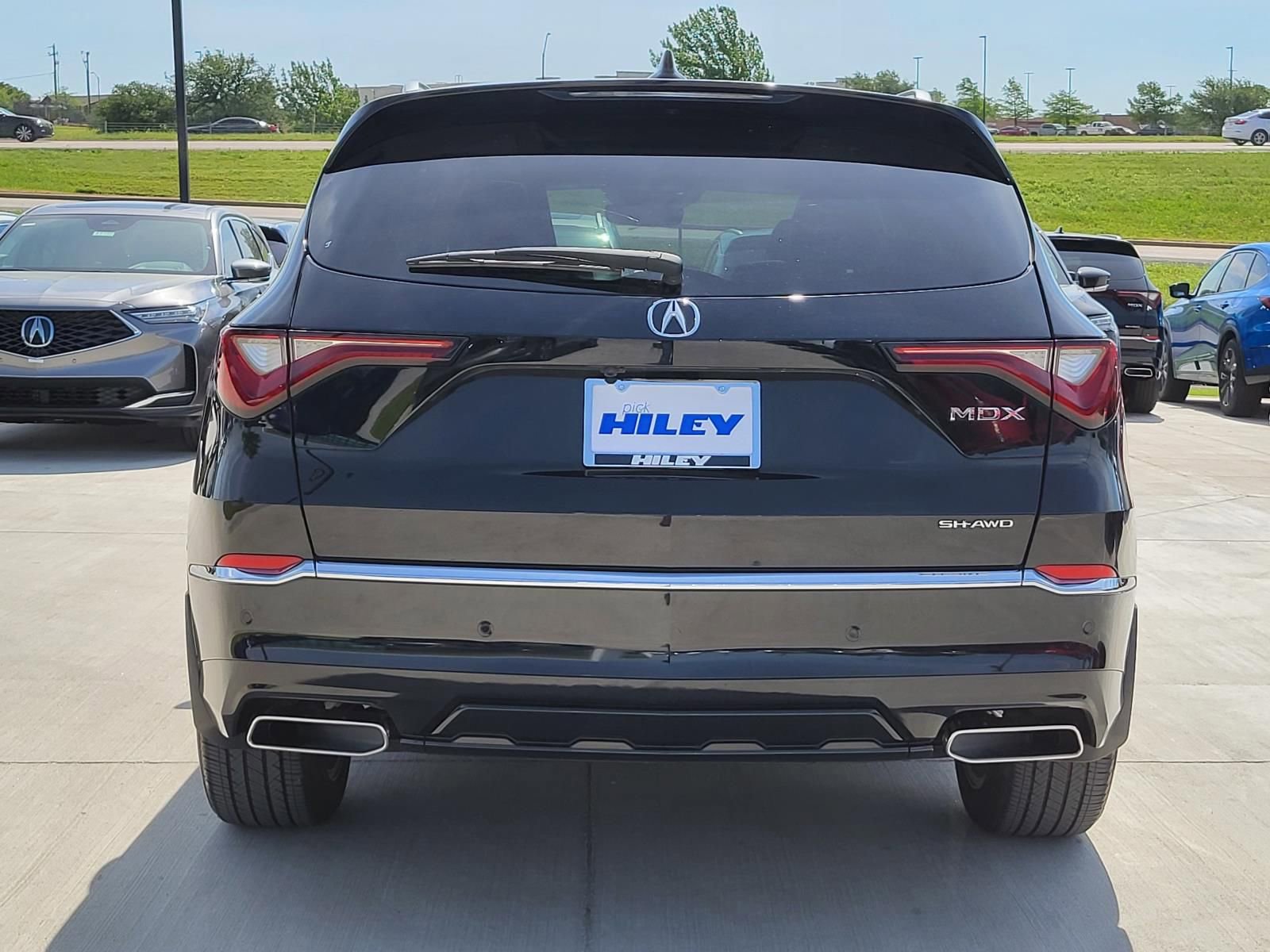 Used 2025 Acura MDX SH-AWD w/ Advance Package image 4