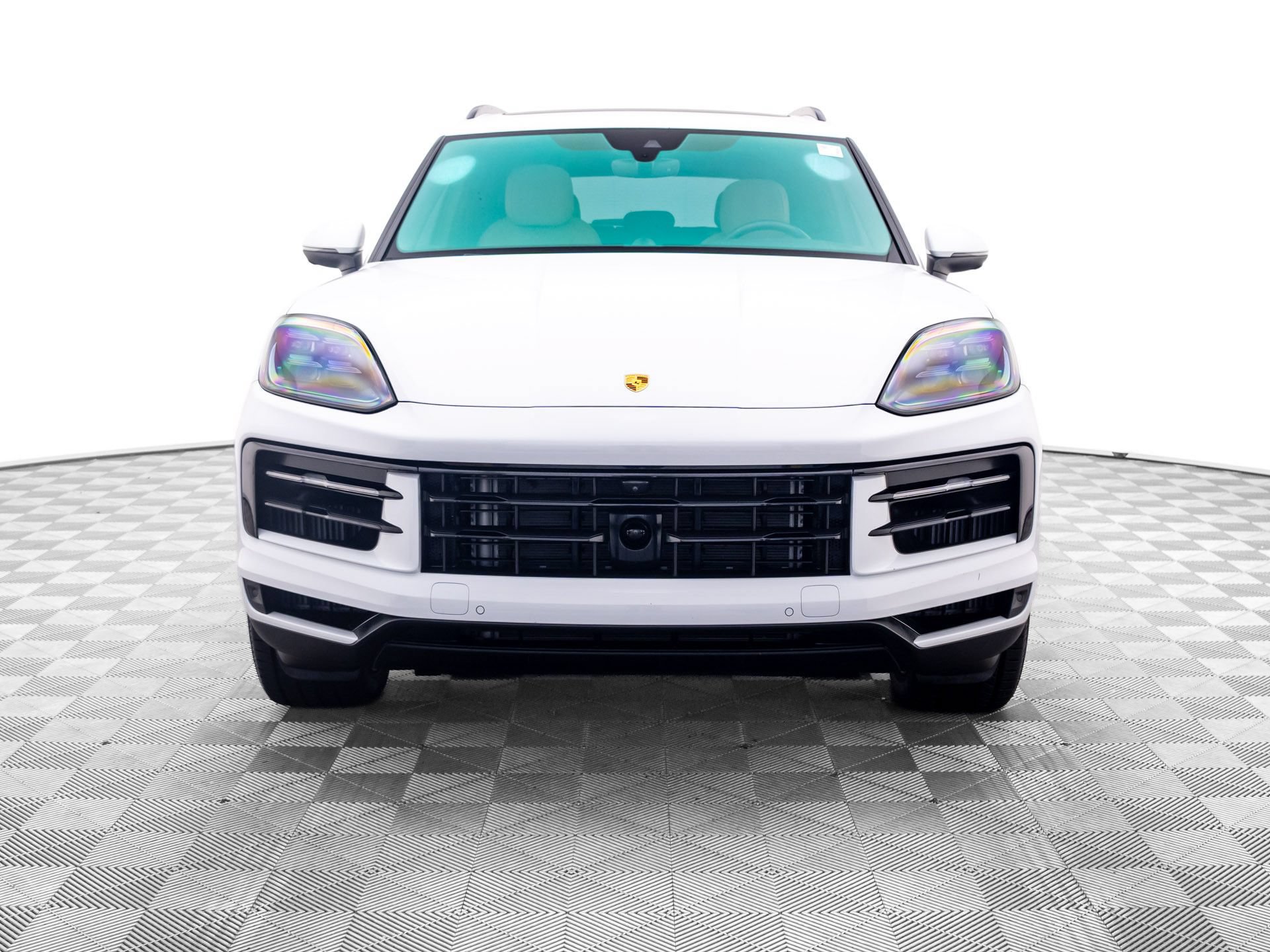 Certified 2024 Porsche Cayenne AWD/4WD image 9