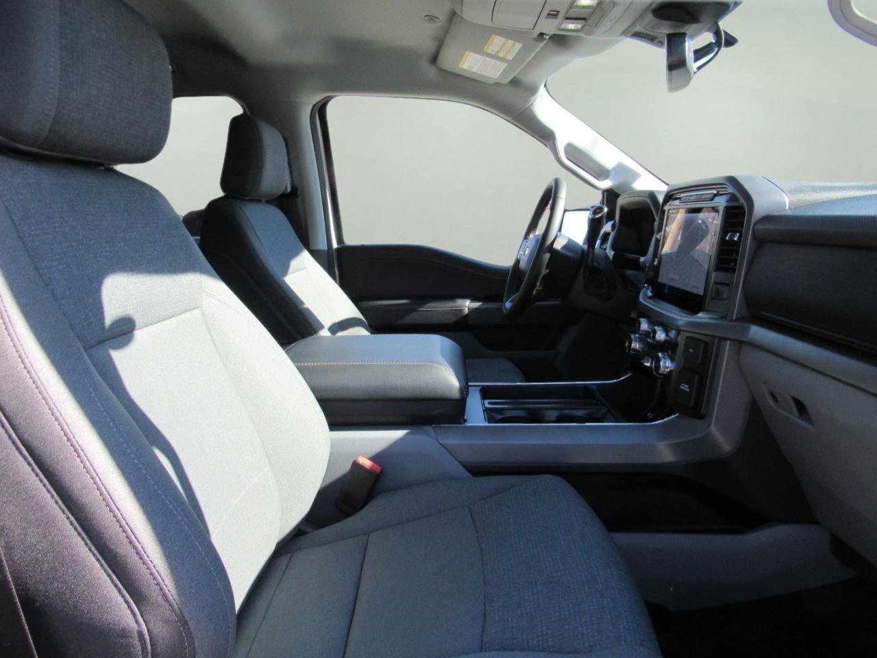 Used 2024 Ford F150 XLT w/ Equipment Group 302A MID image 33