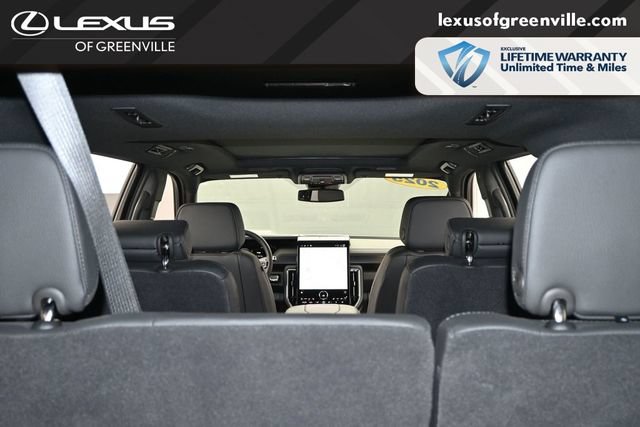 Used 2025 GMC Yukon XL Denali AWD/4WD image 28