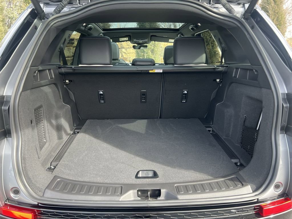 New 2026 Land Rover Discovery Sport Landmark image 18