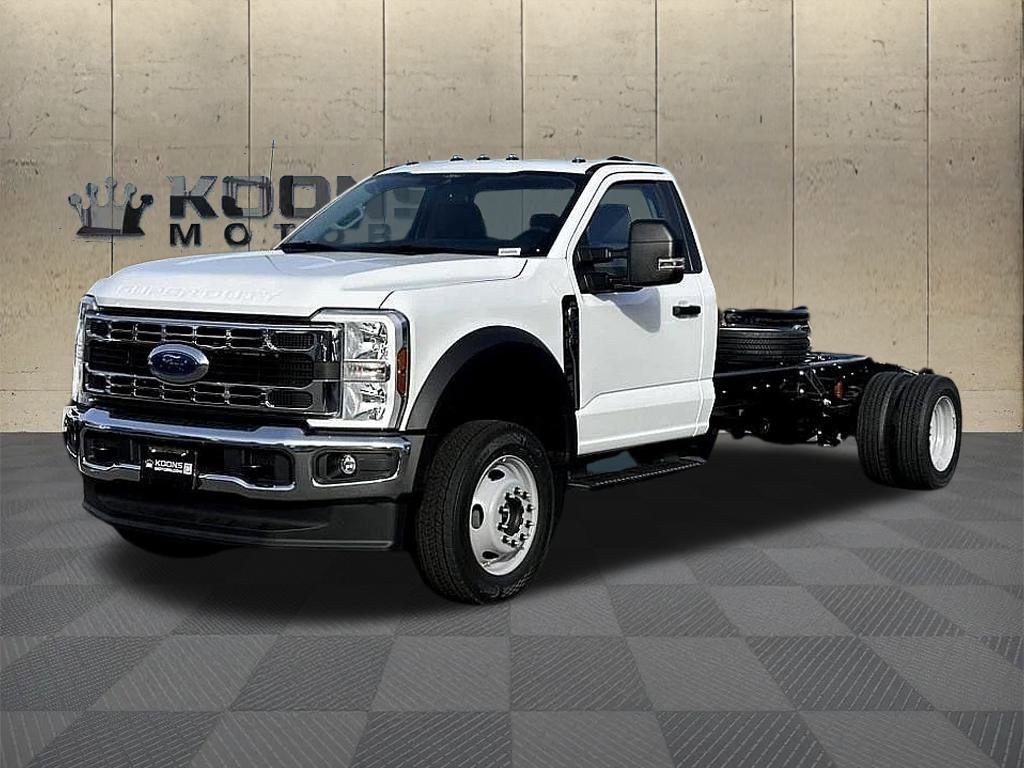 New 2025 Ford F450 XL w/ XL Chrome Package