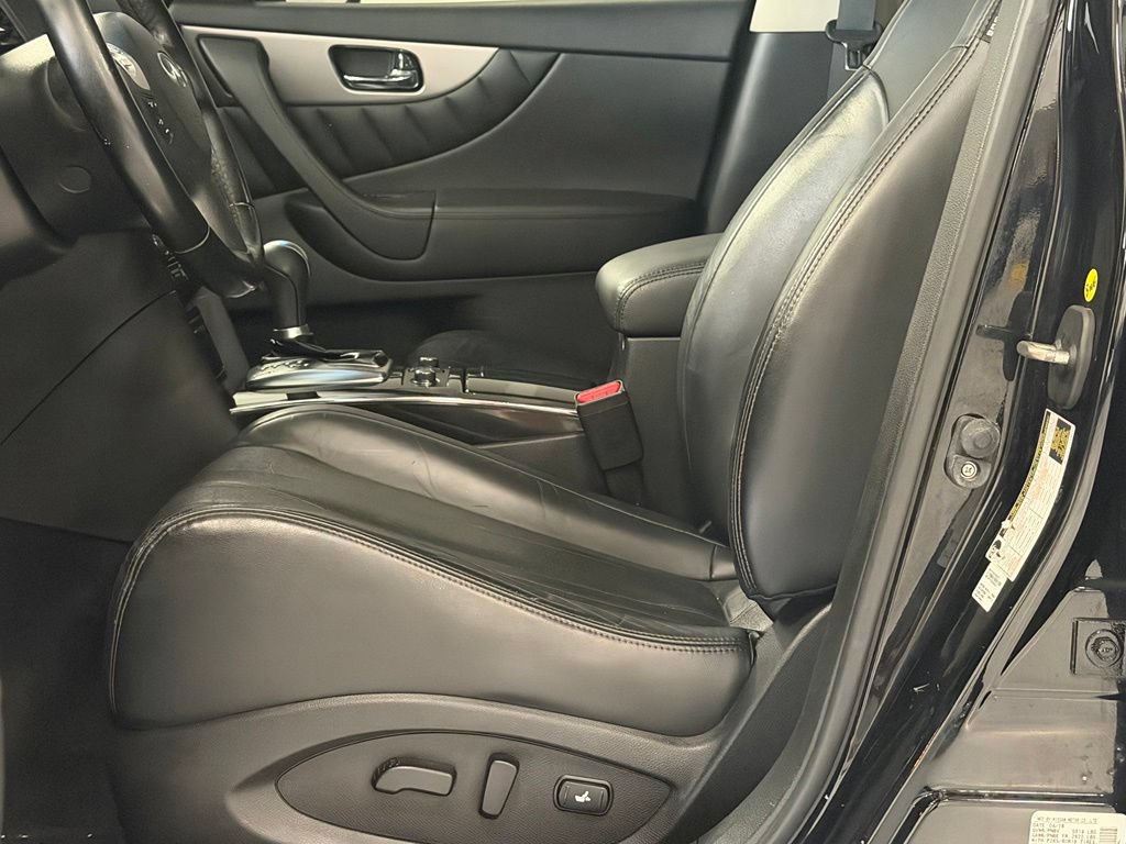 Used 2016 INFINITI QX70 AWD image 12