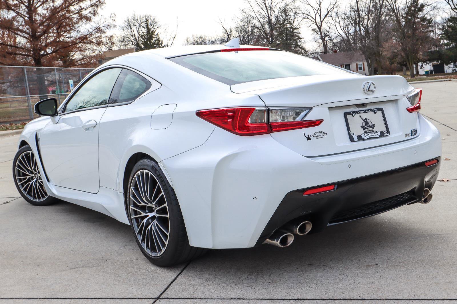 Used 2016 Lexus RC F image 16