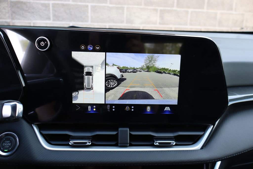 New 2026 Chevrolet Equinox LT w/ Midnight Edition AWD/4WD image 20