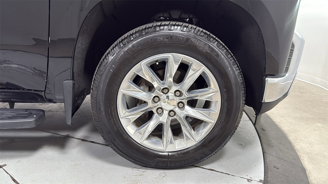 Used 2019 Chevrolet Silverado 1500 LTZ image 21