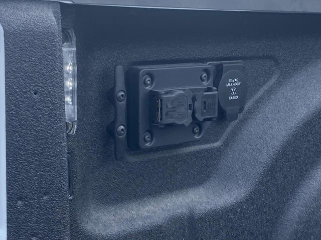 Used 2024 RAM 2500 Limited image 21