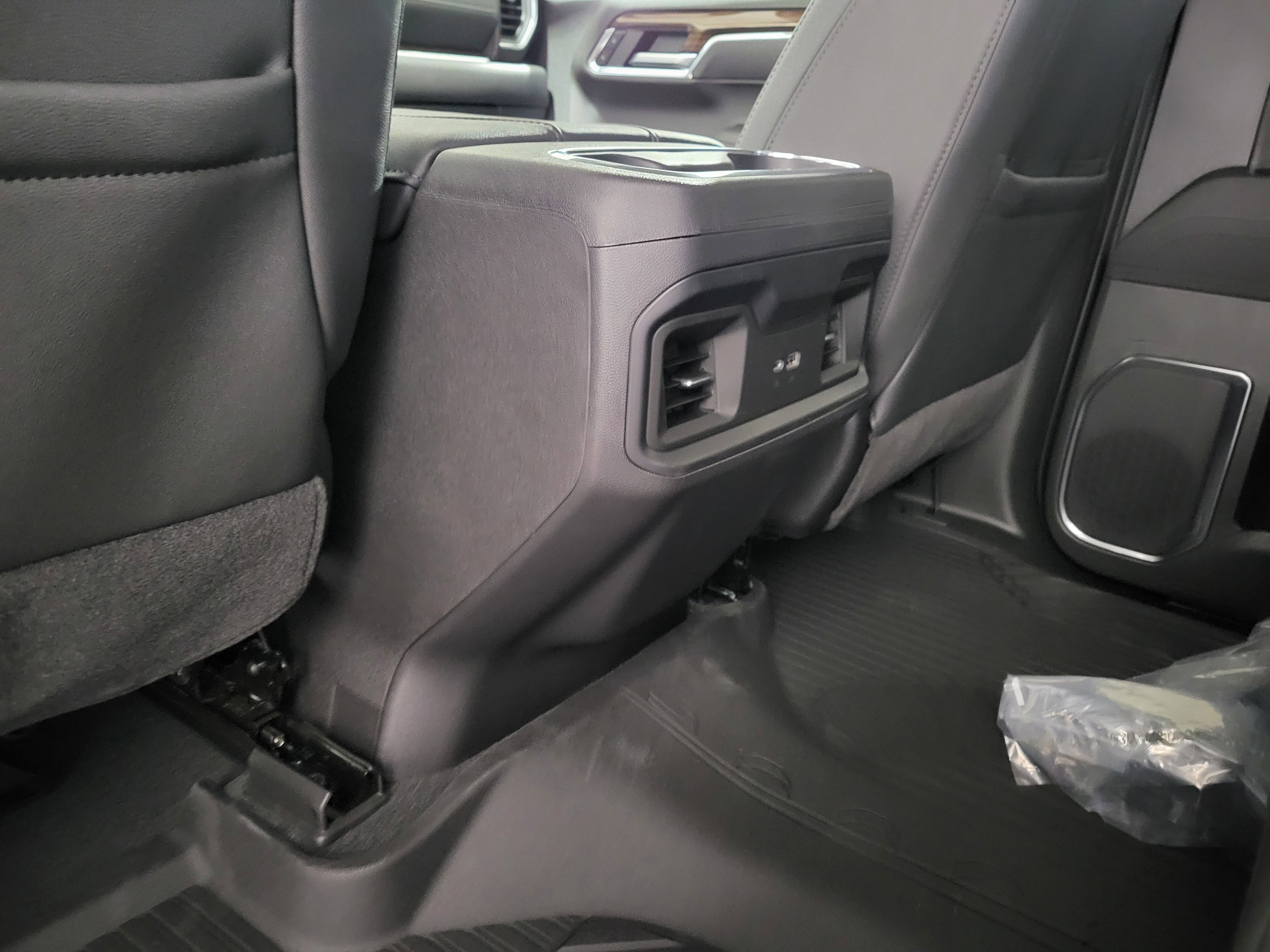 New 2026 Chevrolet Silverado 1500 LT Trail Boss w/ Convenience Package II image 39