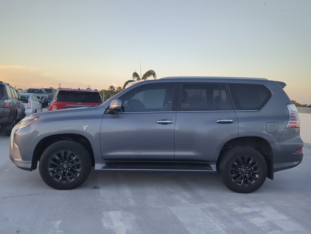 Used 2021 Lexus GX 460 Premium w/ Premium Package AWD/4WD image 5