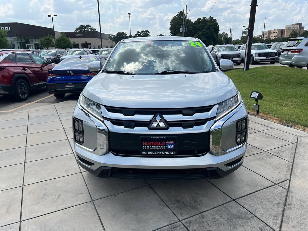 Used 2024 Mitsubishi Outlander Sport ES AWD/4WD image 2