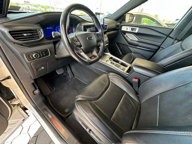 Used 2020 Ford Explorer ST w/ Premium Technology Package AWD/4WD image 18
