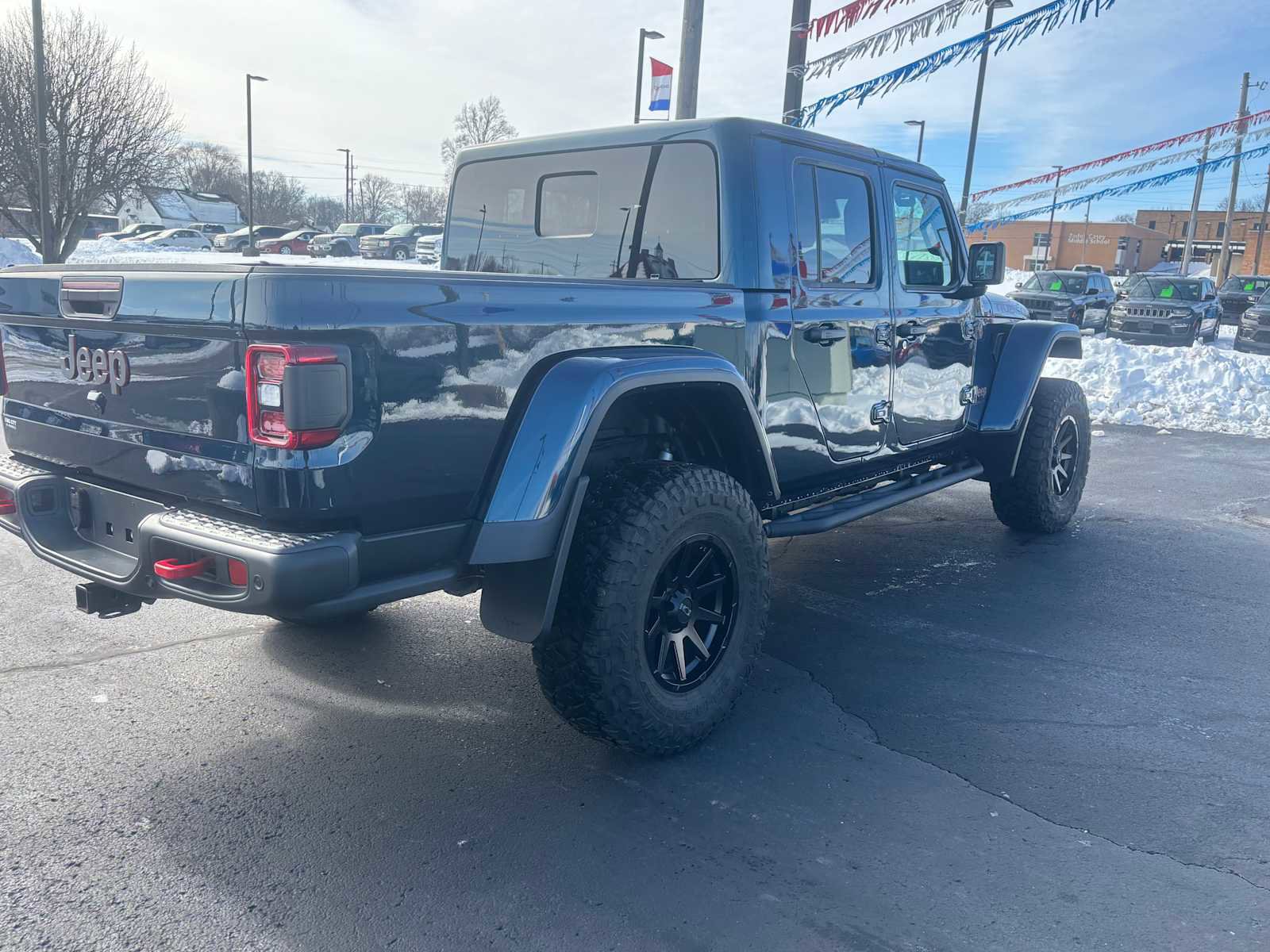 Used 2025 Jeep Gladiator Rubicon image 5