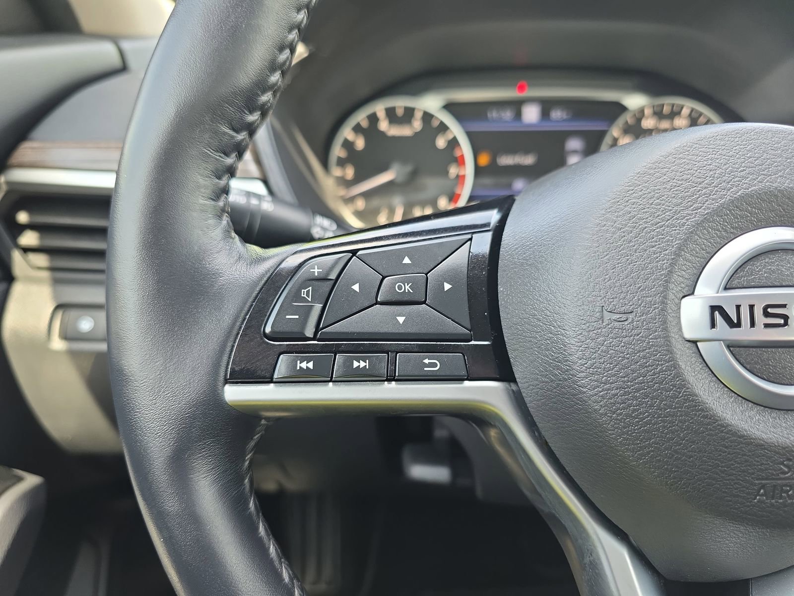 Used 2020 Nissan Altima 2.5 SL image 16