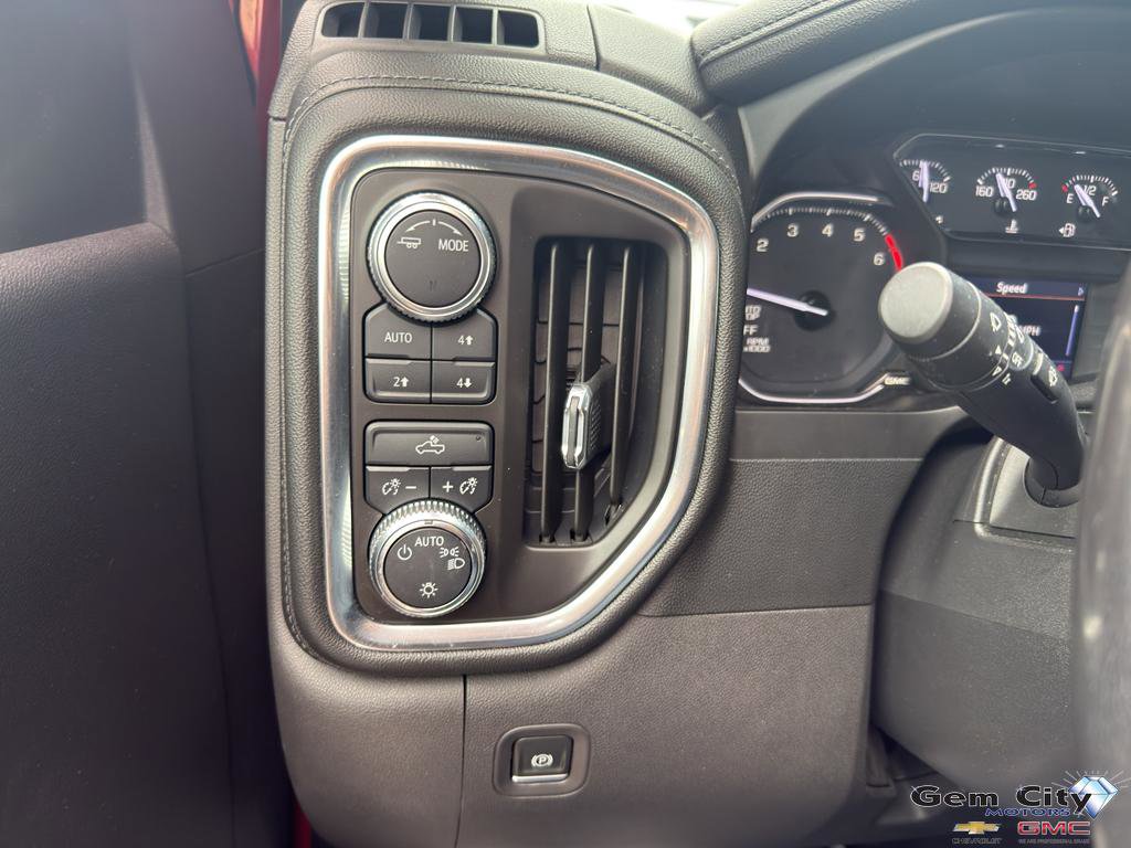 Used 2020 GMC Sierra 1500 SLE w/ SLE Value Package image 29