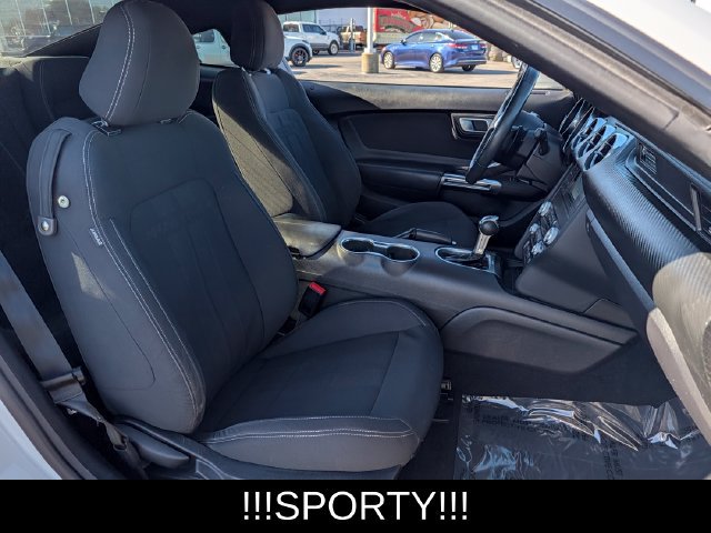 Used 2020 Ford Mustang Coupe RWD image 21