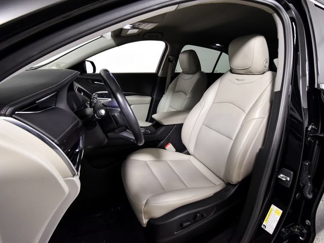 Used 2020 Cadillac XT4 Luxury FWD image 4