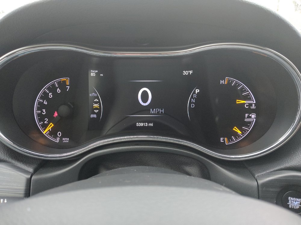 Used 2020 Jeep Grand Cherokee Altitude image 23