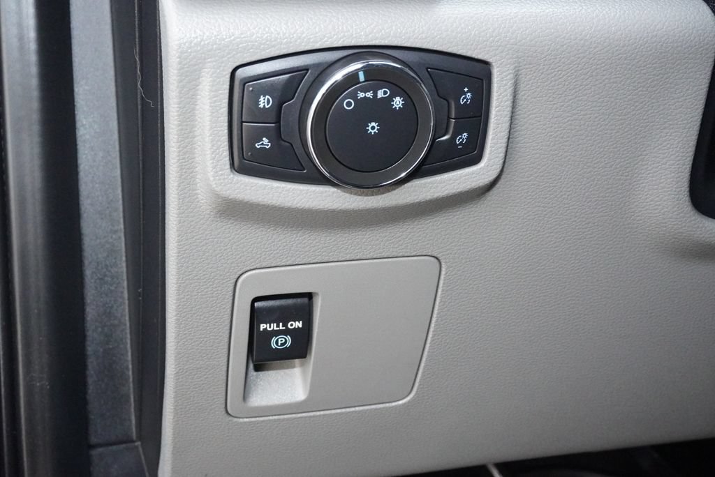 Used 2020 Ford F150 XL w/ Equipment Group 101A Mid RWD image 24