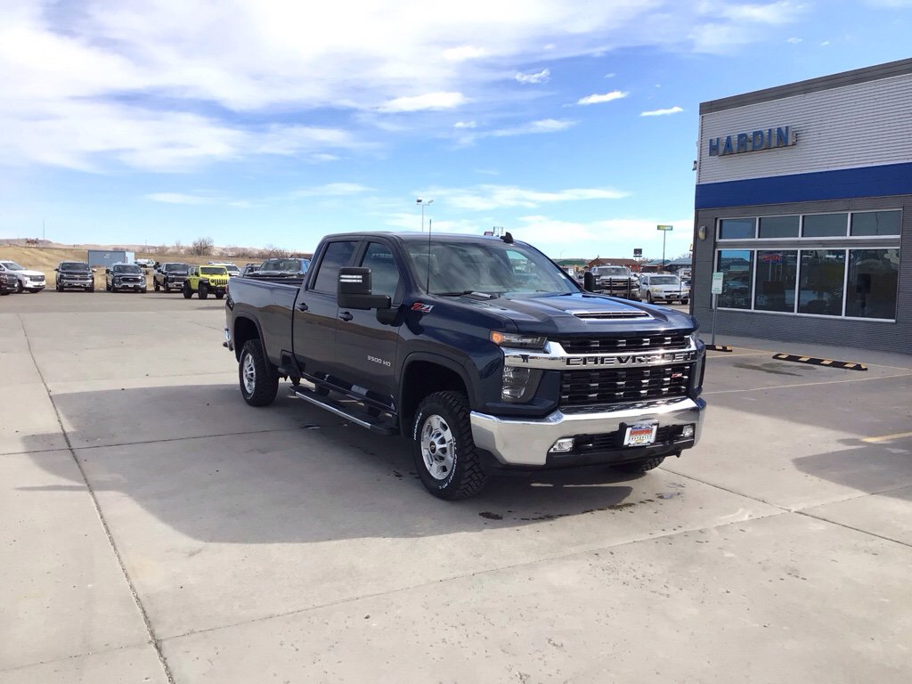 Used 2022 Chevrolet Silverado 3500 LT w/ Convenience Package AWD/4WD image 9