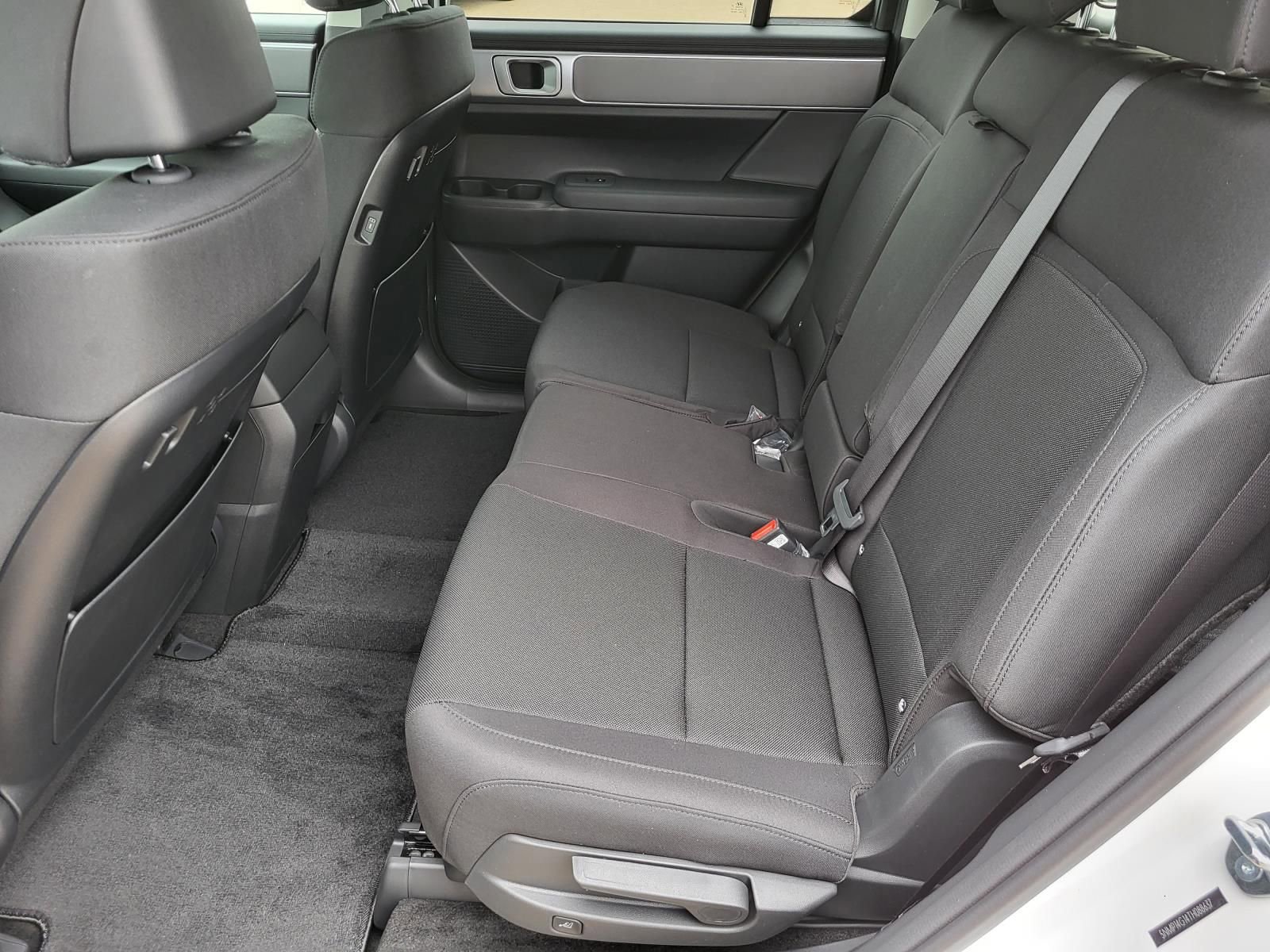 New 2026 Hyundai Santa Fe SE image 11