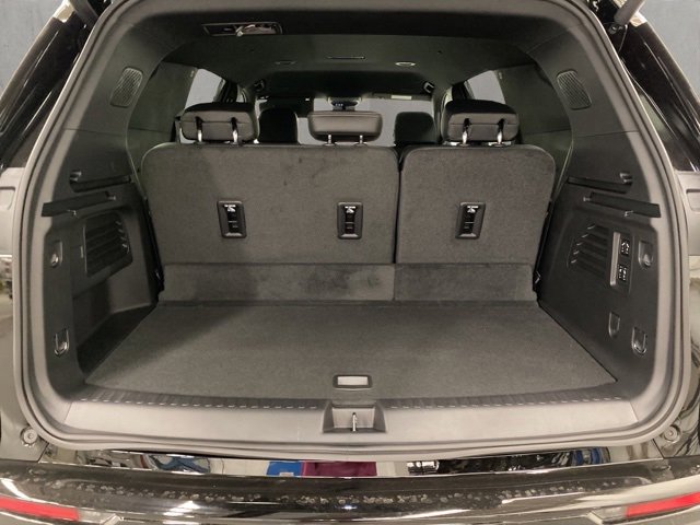 New 2026 Chevrolet Traverse High Country image 24