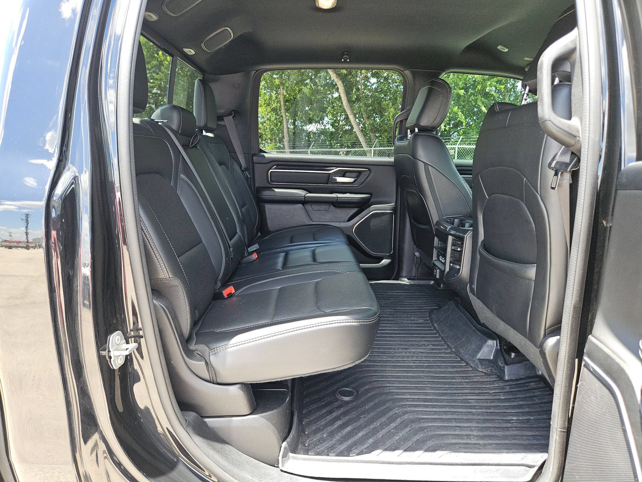 Used 2020 RAM 1500 Rebel w/ Rebel Level 2 Equipment Group AWD/4WD image 25