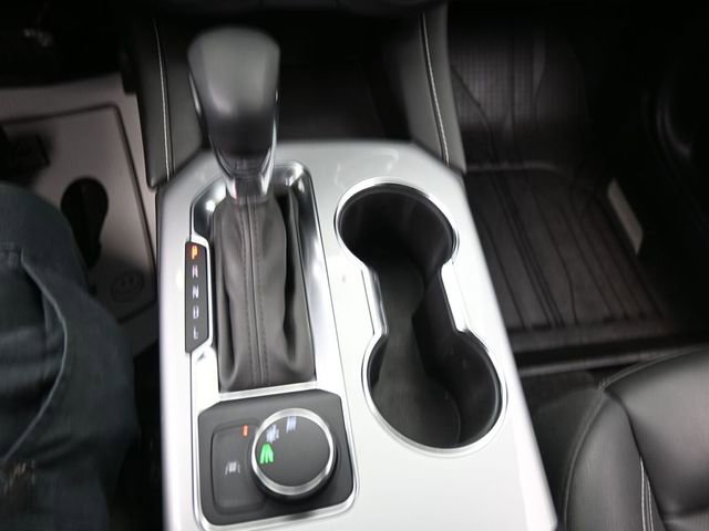 Used 2024 Chevrolet Blazer LT w/ Midnight/Sport Edition image 11