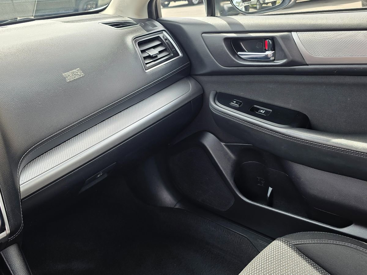 Used 2018 Subaru Outback 2.5i Premium AWD/4WD image 39