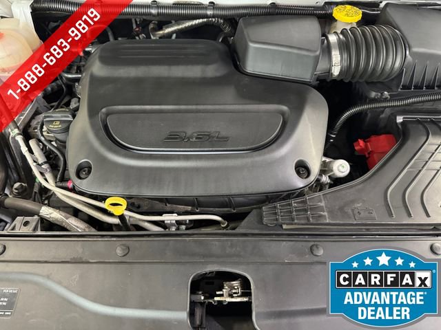 Used 2023 Chrysler Voyager LX image 7