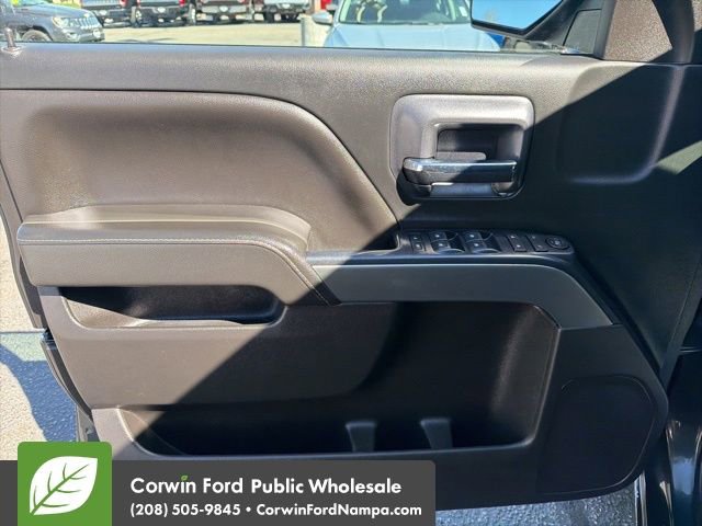 Used 2018 Chevrolet Silverado 1500 LT w/ All Star Edition AWD/4WD image 14