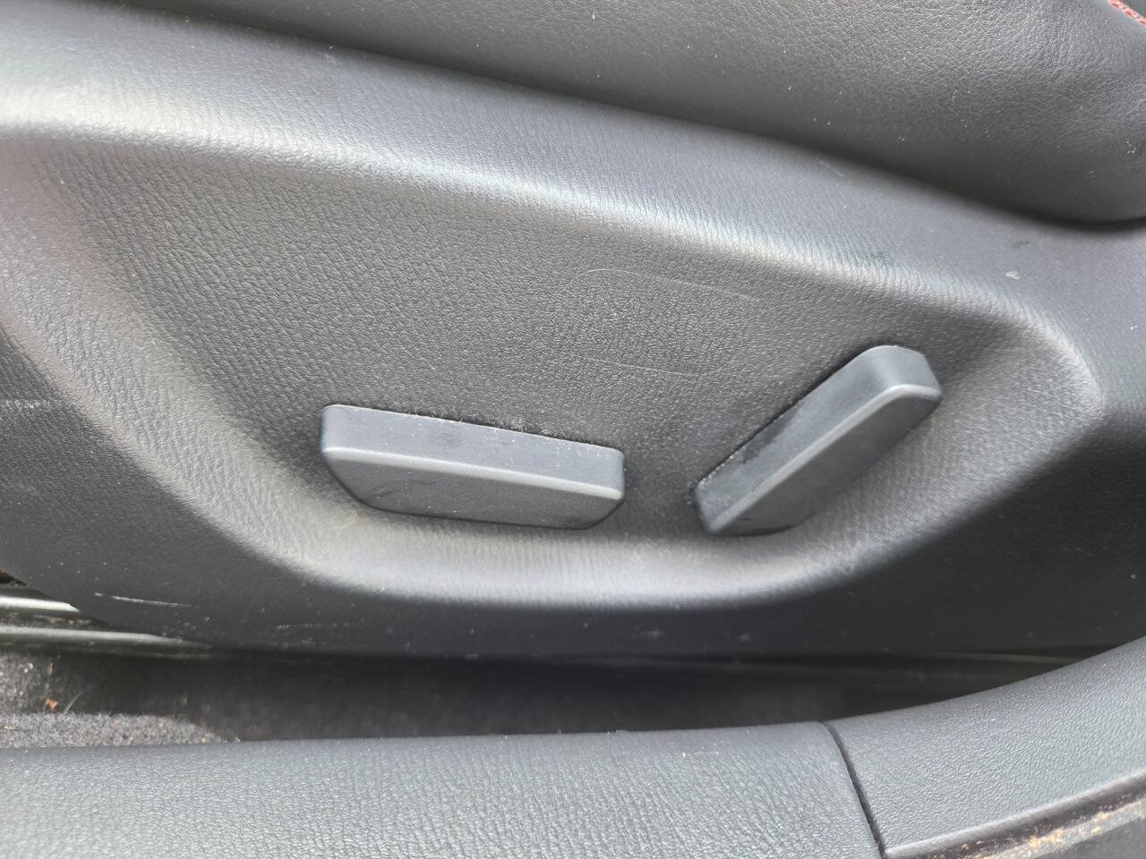Used 2015 MAZDA MAZDA3 i Grand Touring FWD image 14
