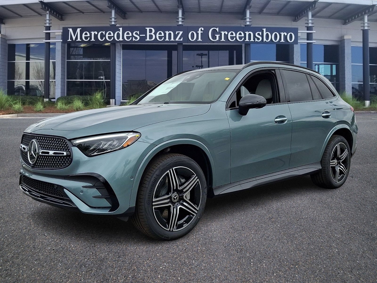 New 2026 Mercedes-Benz GLC 300 4MATIC image 2