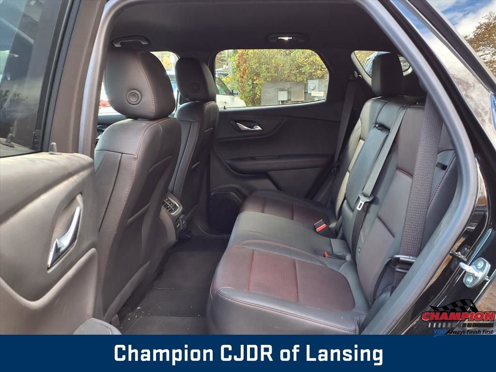 Used 2025 Chevrolet Blazer RS image 13