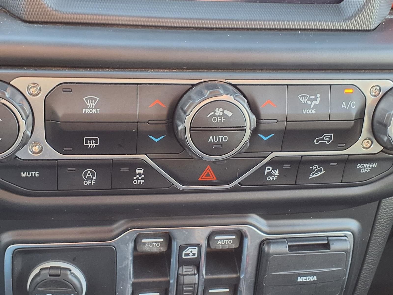 Used 2019 Jeep Wrangler Unlimited Rubicon image 21