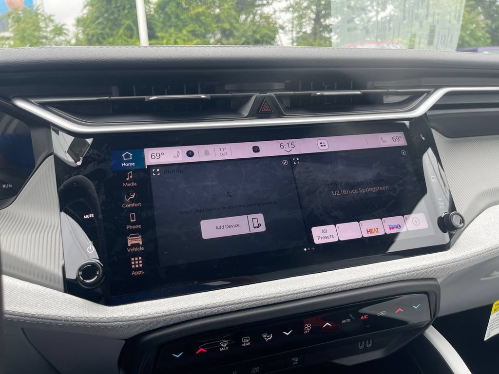 New 2026 Jeep Cherokee Laredo AWD/4WD image 19