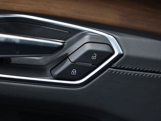 Certified 2023 Audi e-tron GT Premium Plus AWD/4WD image 15