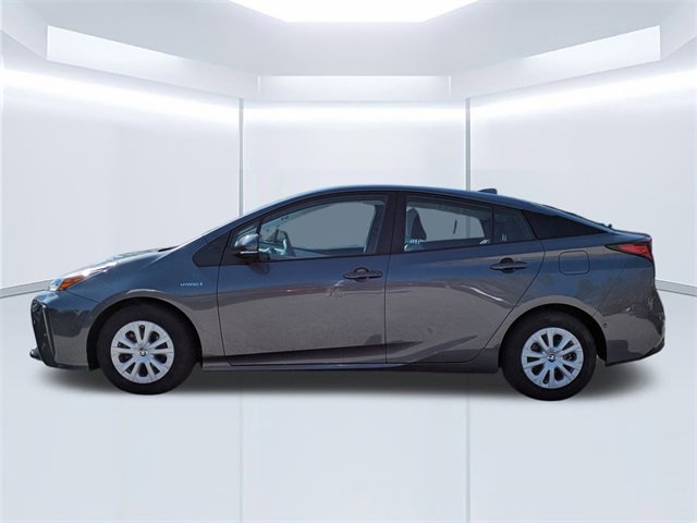 Used 2022 Toyota Prius LE image 5