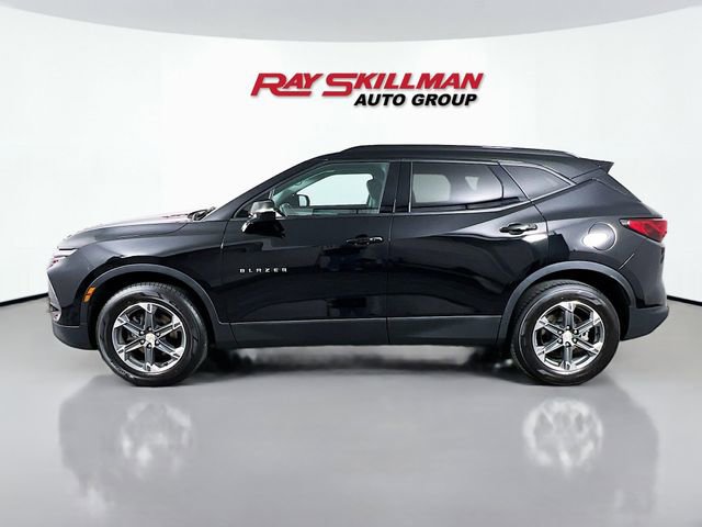 Used 2024 Chevrolet Blazer LT image 4
