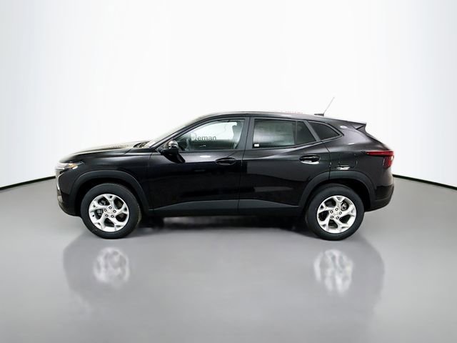 New 2026 Chevrolet Trax LS w/ LS Convenience Package image 4