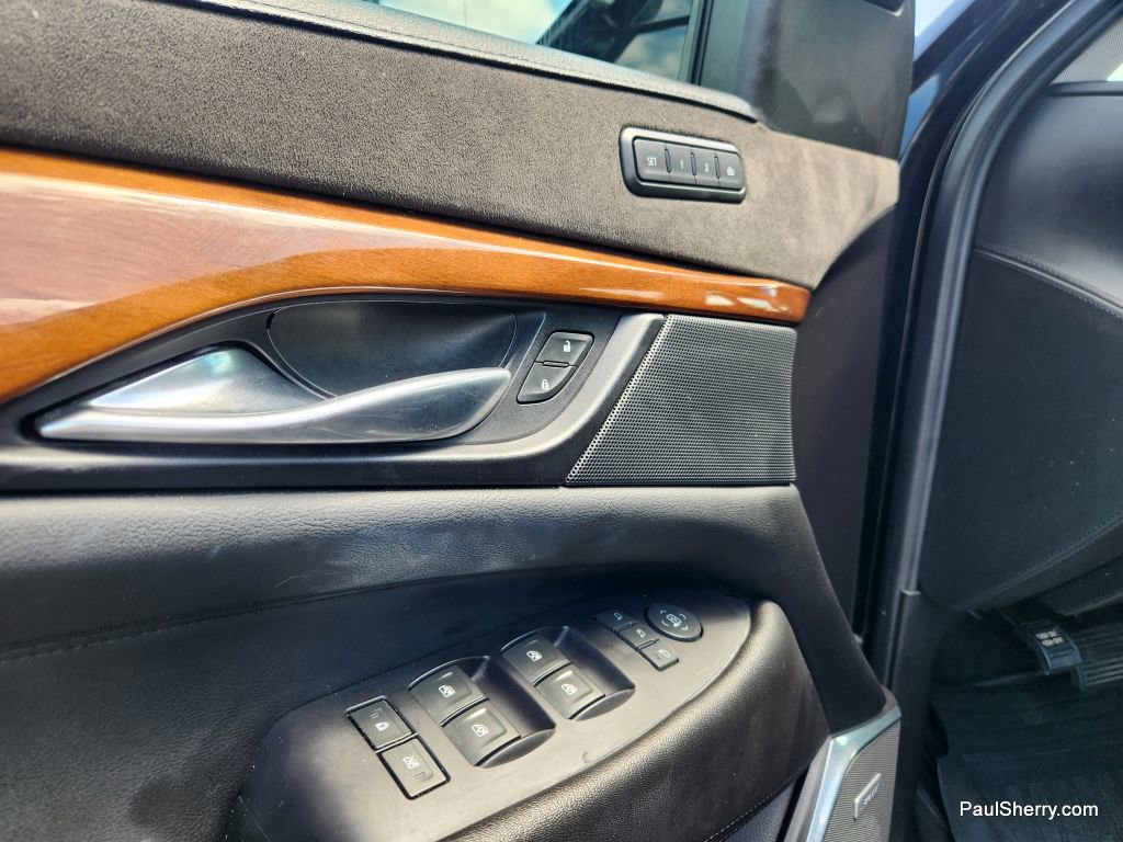 Used 2019 Cadillac Escalade ESV image 23