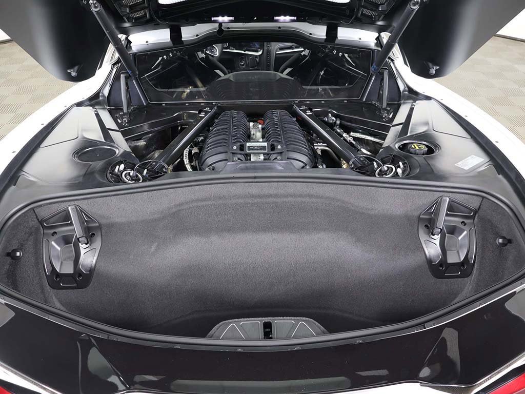 Used 2025 Chevrolet Corvette Z06 w/ Battery Protection Package image 23