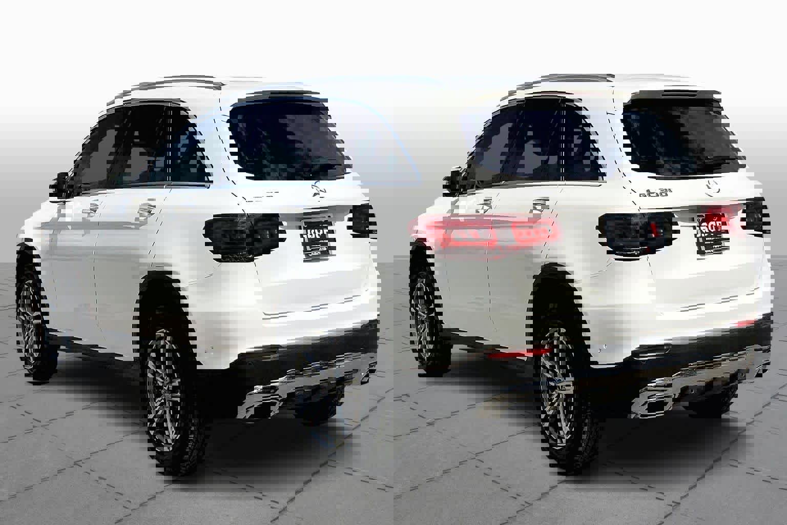 Used 2022 Mercedes-Benz GLC 300 image 11