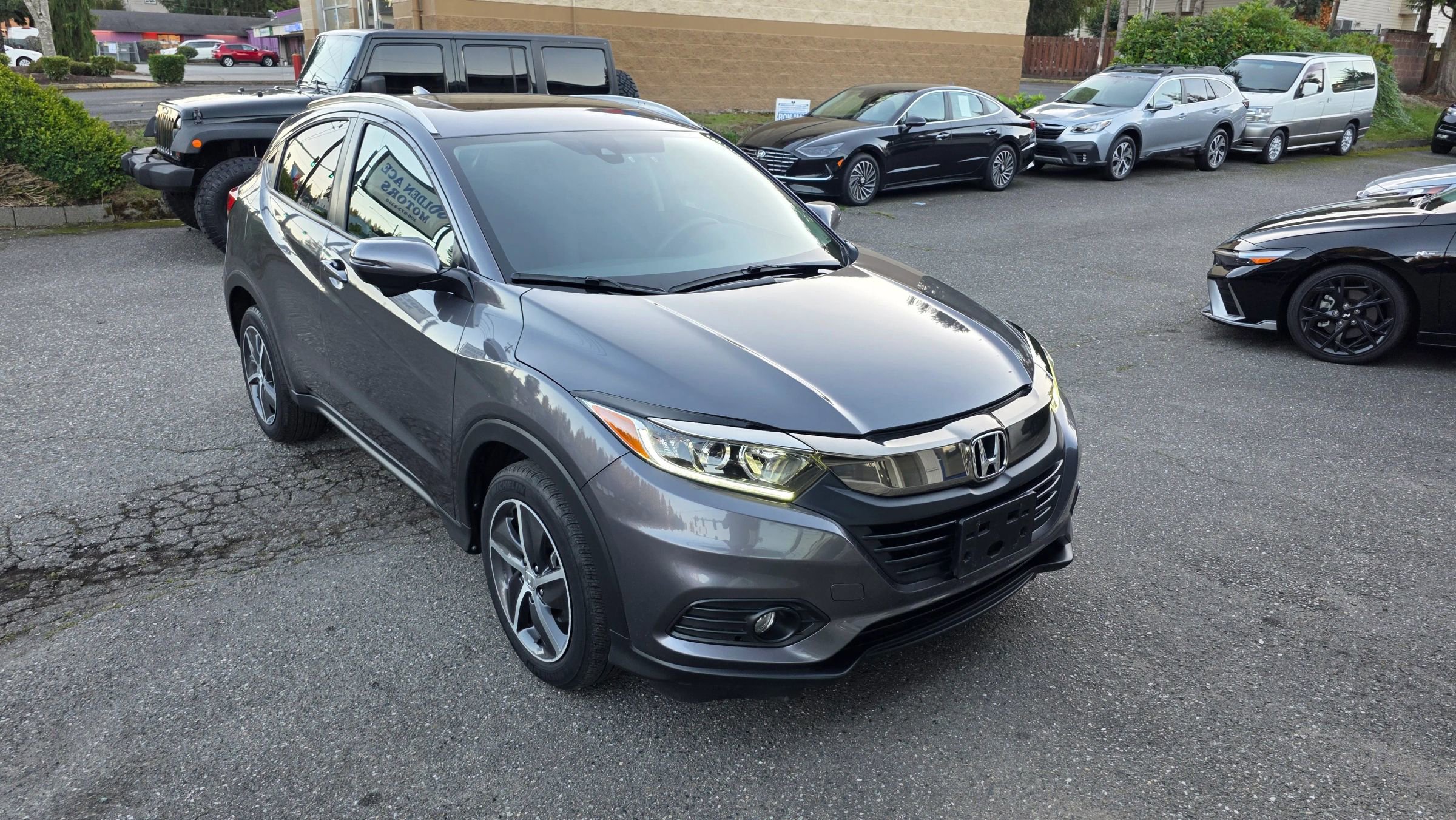 Used 2022 Honda HR-V EX image 3