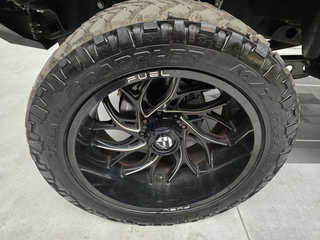 Used 2020 Ford F250 Lariat w/ FX4 Off-Road Package AWD/4WD image 11