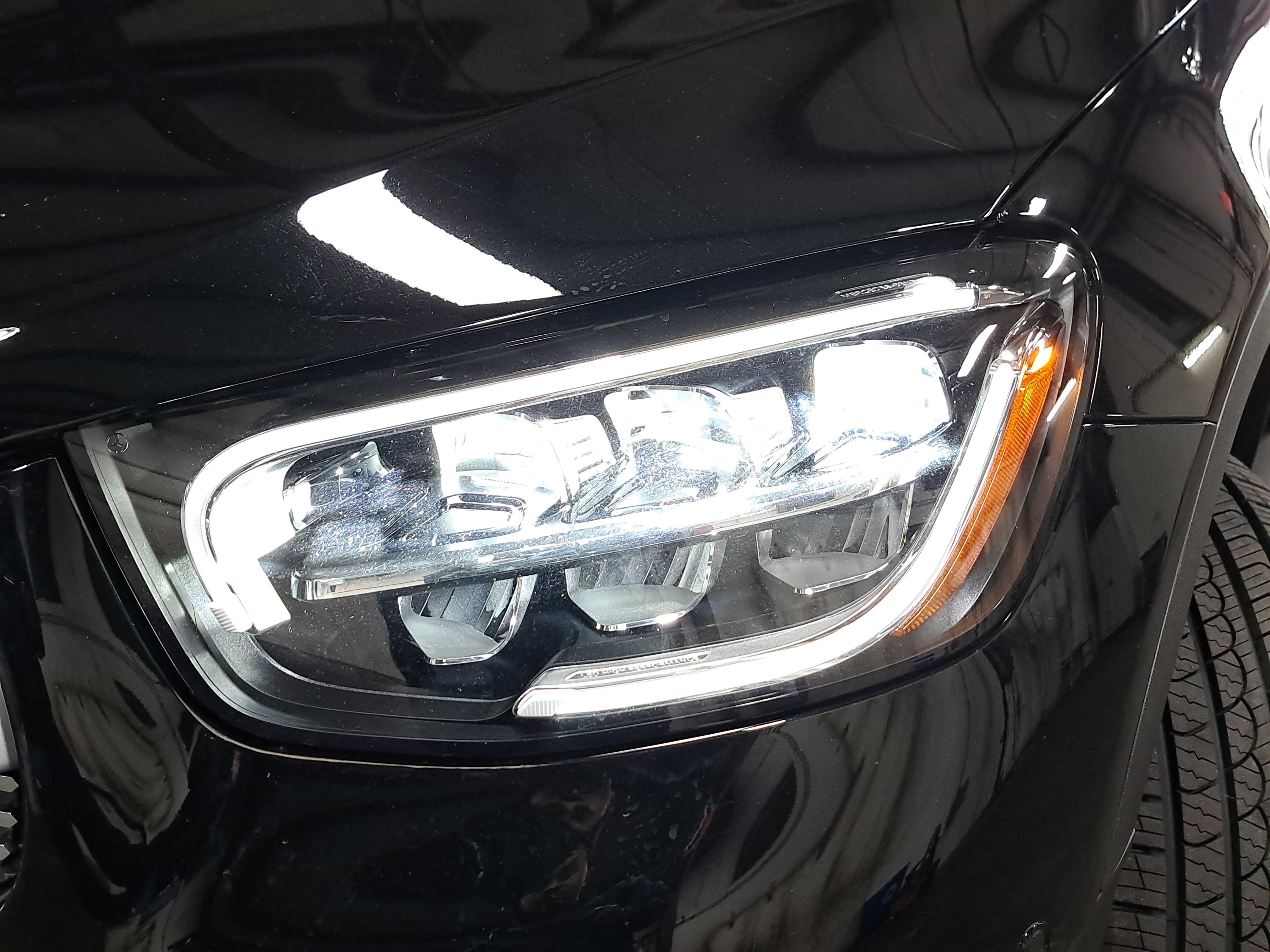 Used 2022 Mercedes-Benz GLC 300 4MATIC image 32