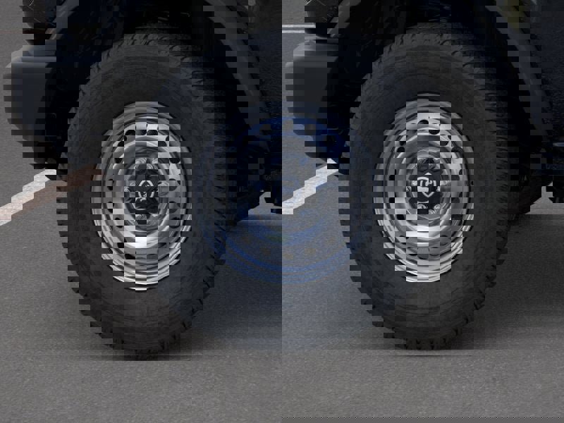 New 2025 Ford Bronco 4-Door image 21